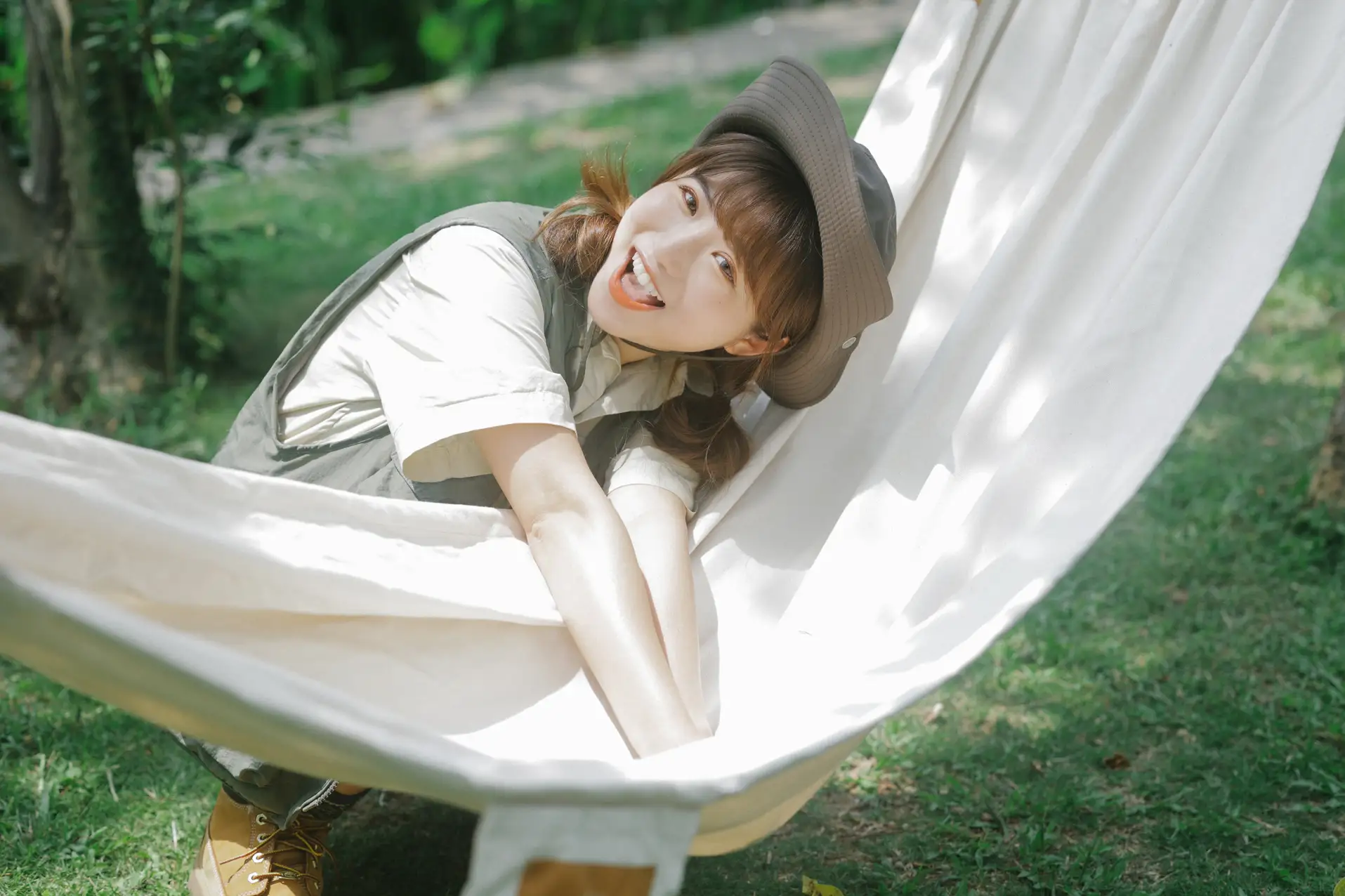 [YITUYU] 2022.07.08 Vol.1417 – Summer Camping Fatty Blue-#[34P]-13