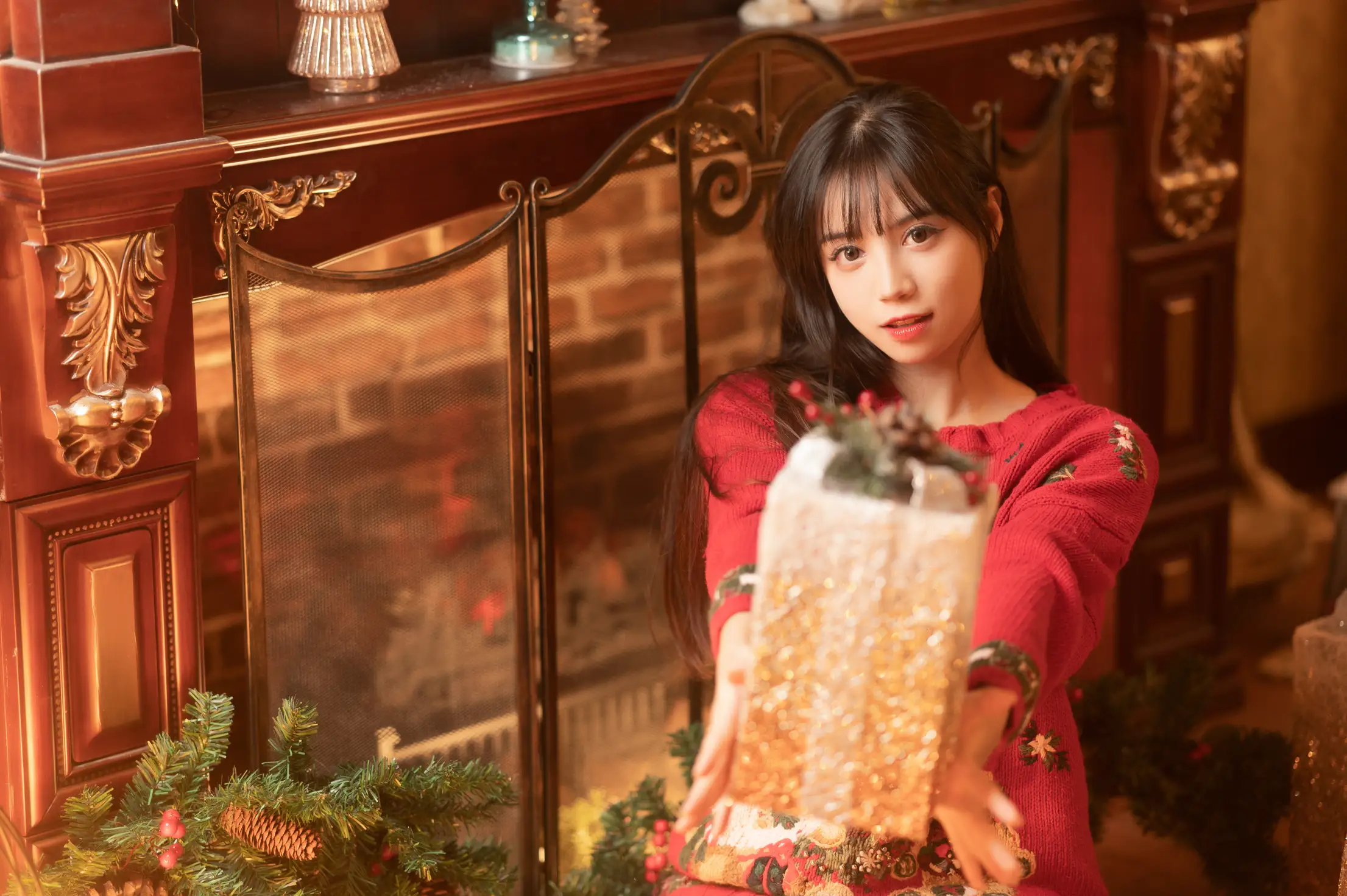 [YITUYU] 2022.05.26 Vol.0988 – Red Christmas Two plus six#[38P]-15